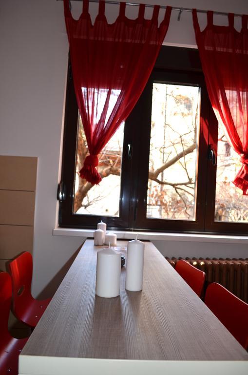 Apartmants Night Lux Ni 客房 照片