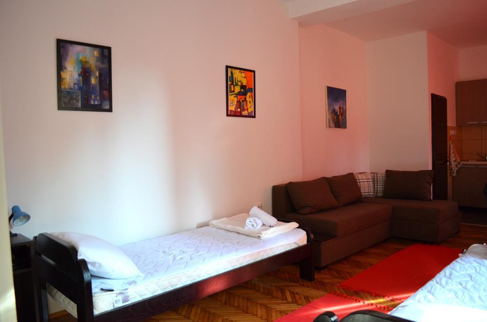 Apartmants Night Lux Ni 客房 照片